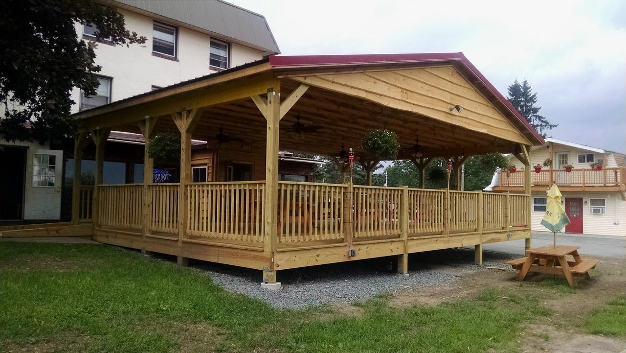 Lakewood Lodge & Restaurant Екстер'єр фото